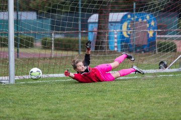 Bild 17 - Frauen Grossenasper SV - SV Steinhorst/Labenz : Ergebnis: 1:3